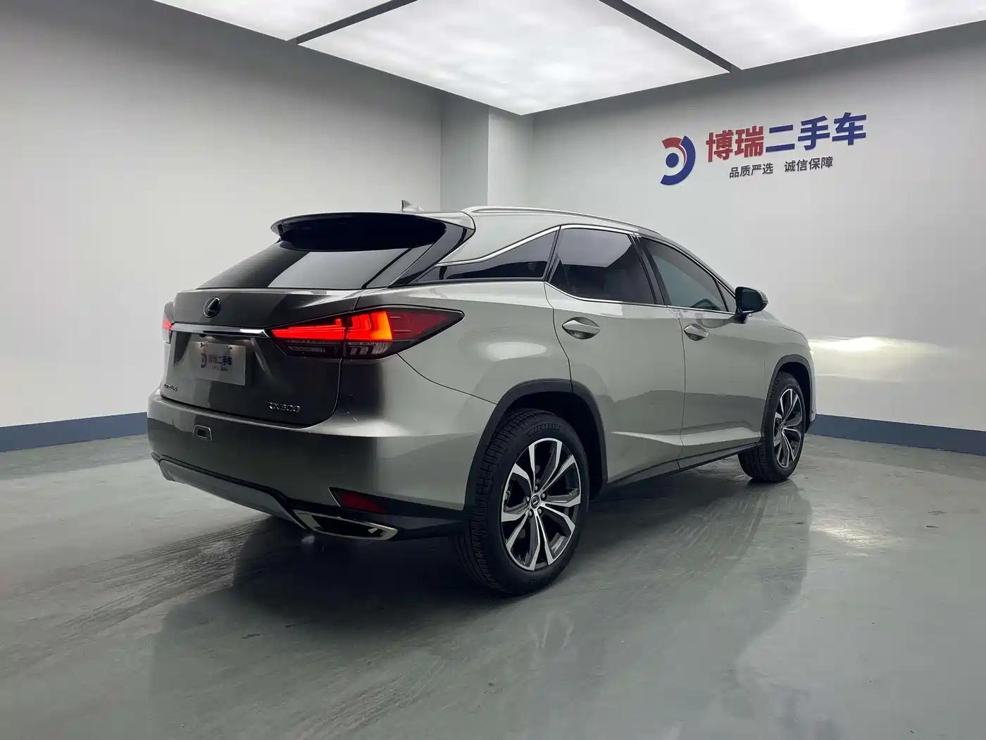 Lexus RX 2020 Facelift 300 AWD Elegance Edition фото 7