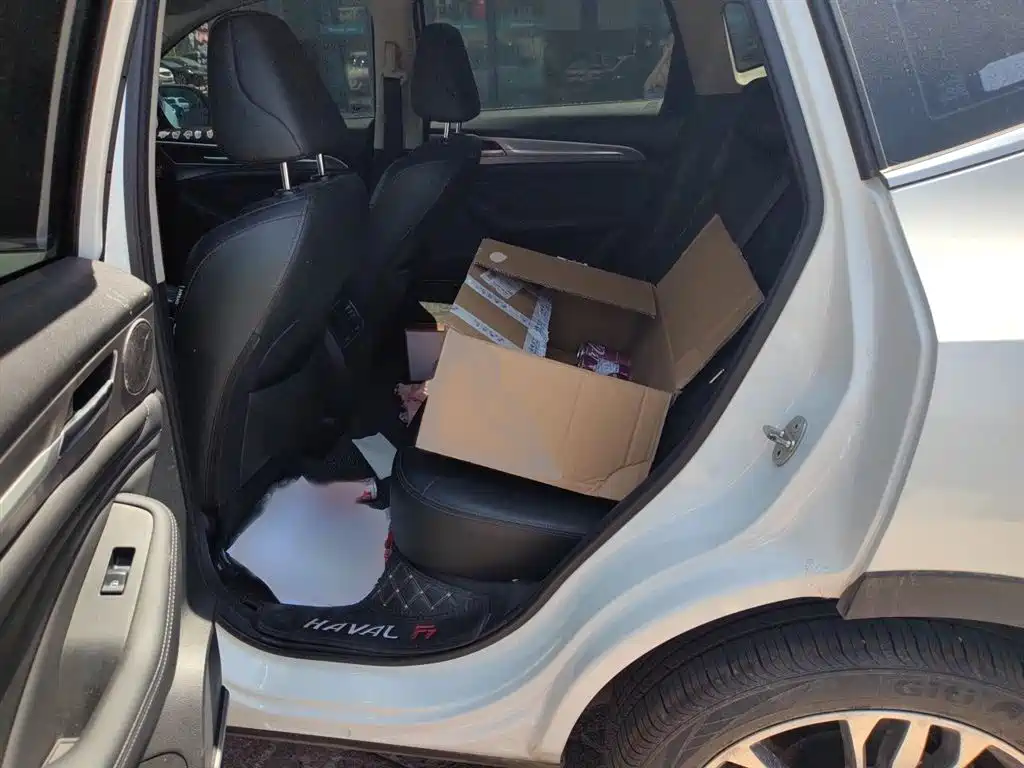 Haval F7 2019 2.0T 2WD i-Model China V фото 15