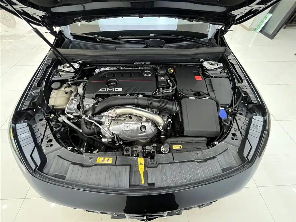 Mercedes-Benz GLB AMG 2023 Model AMG GLB 35 4MATIC фото 8