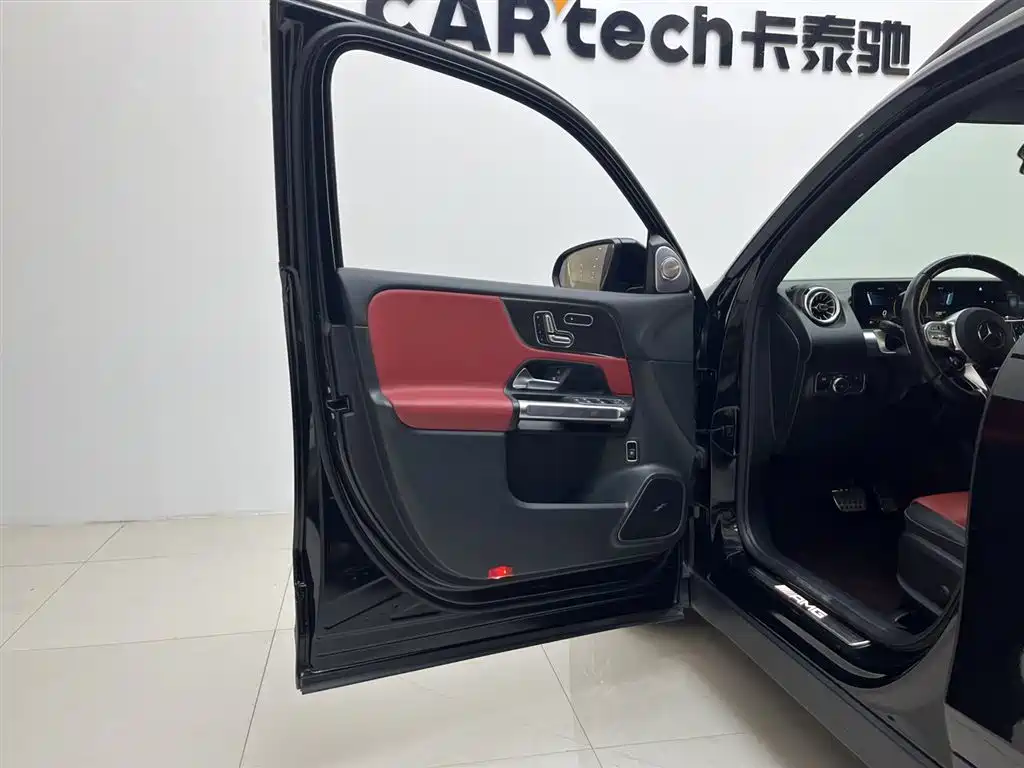 Mercedes-Benz GLB AMG 2023 Model AMG GLB 35 4MATIC фото 12