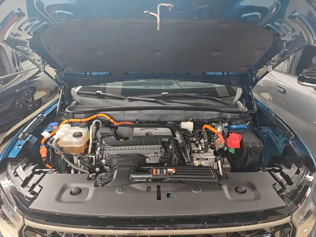 Фото 20 - Ford Edge
