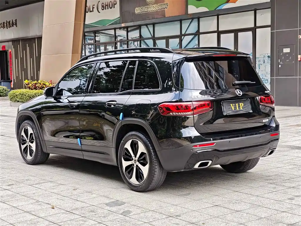 Mercedes-Benz GLB 2022 GLB 220 4MATIC фото 16