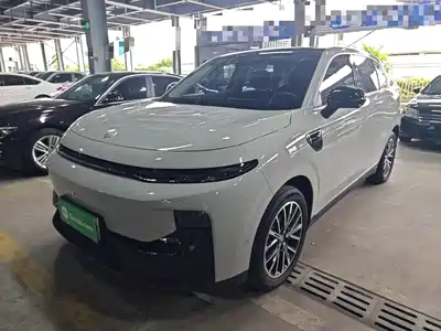 Leapmotor B10