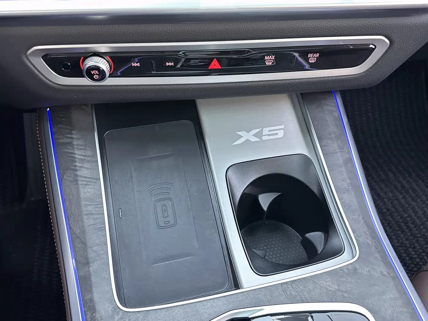 BMW X5 2023 xDrive 30Li Premium M Sport Package фото 8