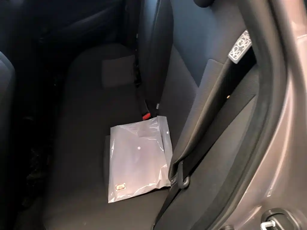 Toyota Frontlander 2023 2.0L CVT Elite Edition фото 17