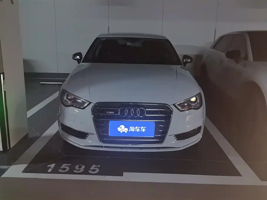 Audi A3 2016 Limousine 35 TFSI Progressive фото 2
