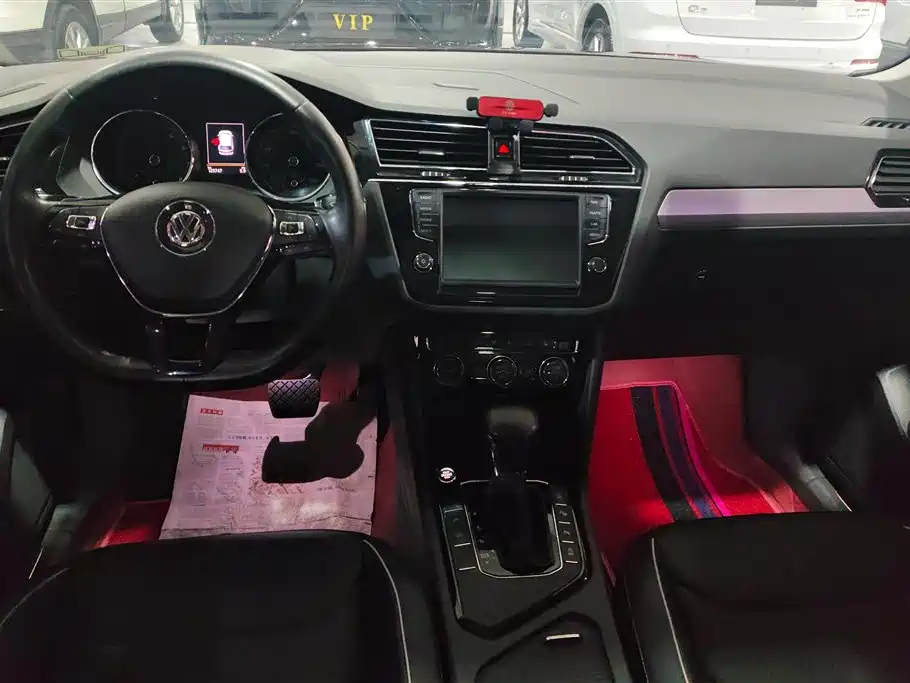 Volkswagen Tiguan L 2017 330TSI Automatic 2WD Flagship Edition фото 12