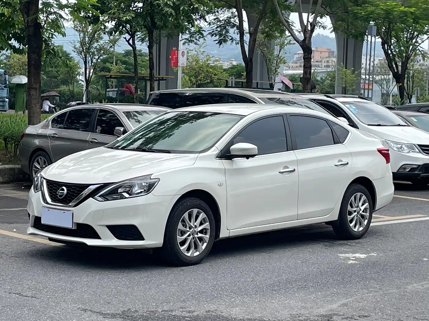 Nissan Sylphy 2025 2024 Facelift II Classic 1.6XE CVT Comfort