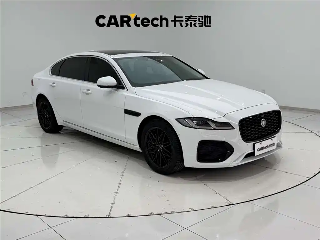 JAGUAR XFL