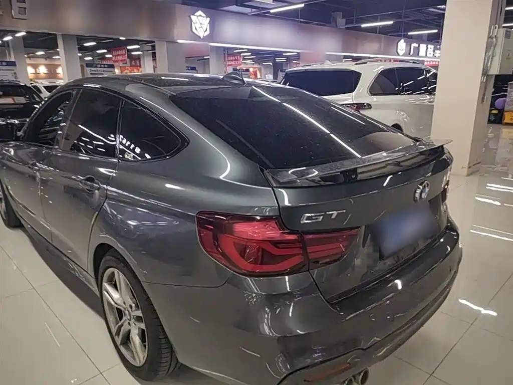 BMW 3 Series GT 2020 320i M Sport Package фото 5