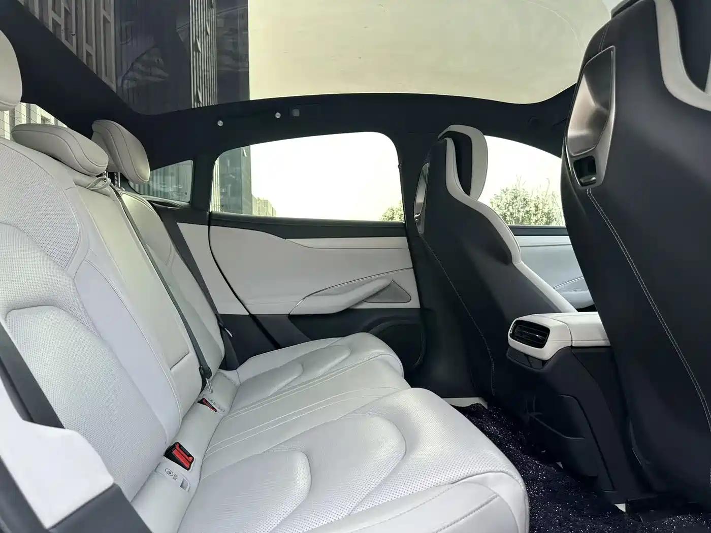 XIAOMI CAR XIAOMI SU7