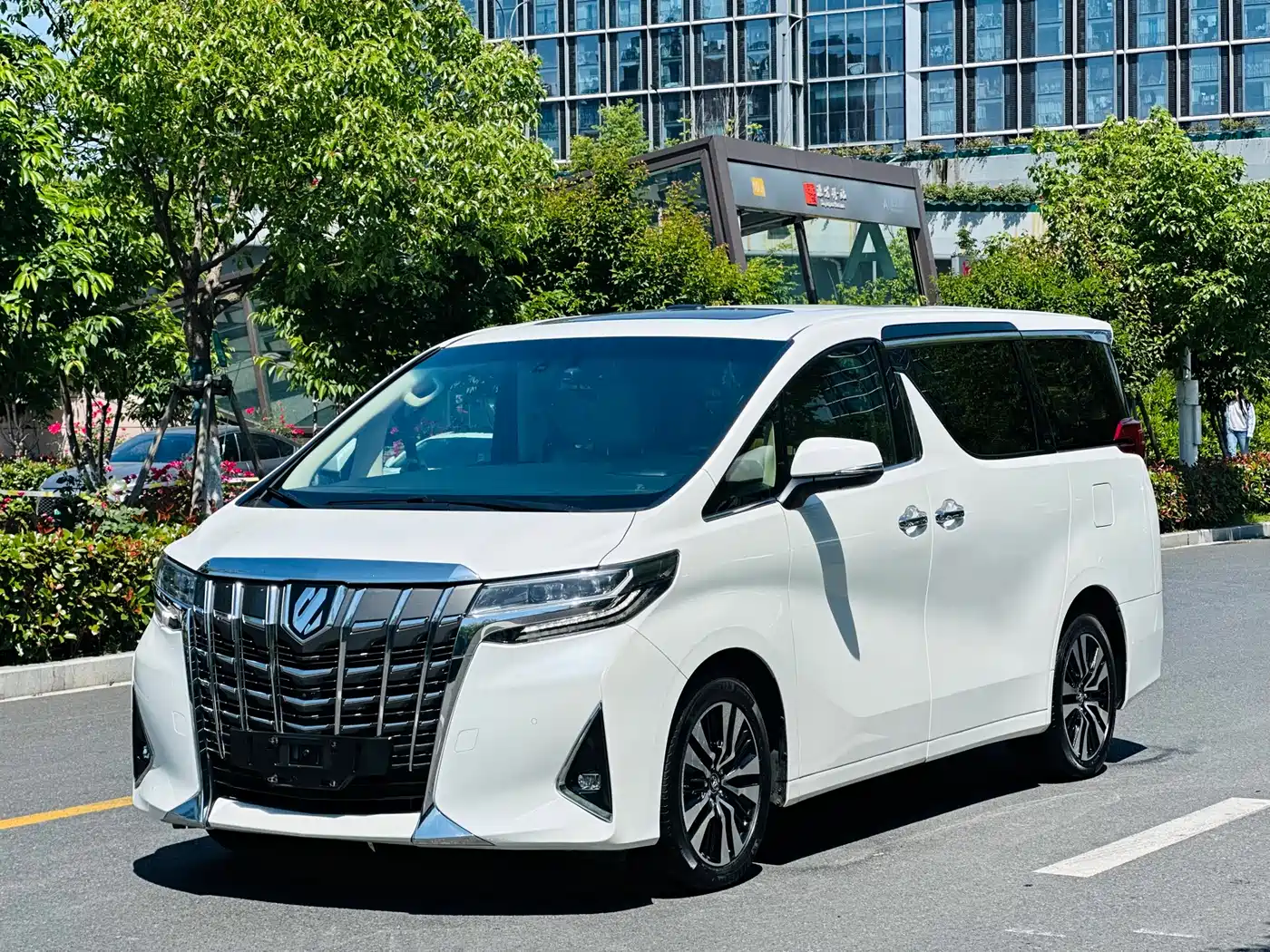 Toyota Alphard 2018 Facelift 3.5L Premium Edition