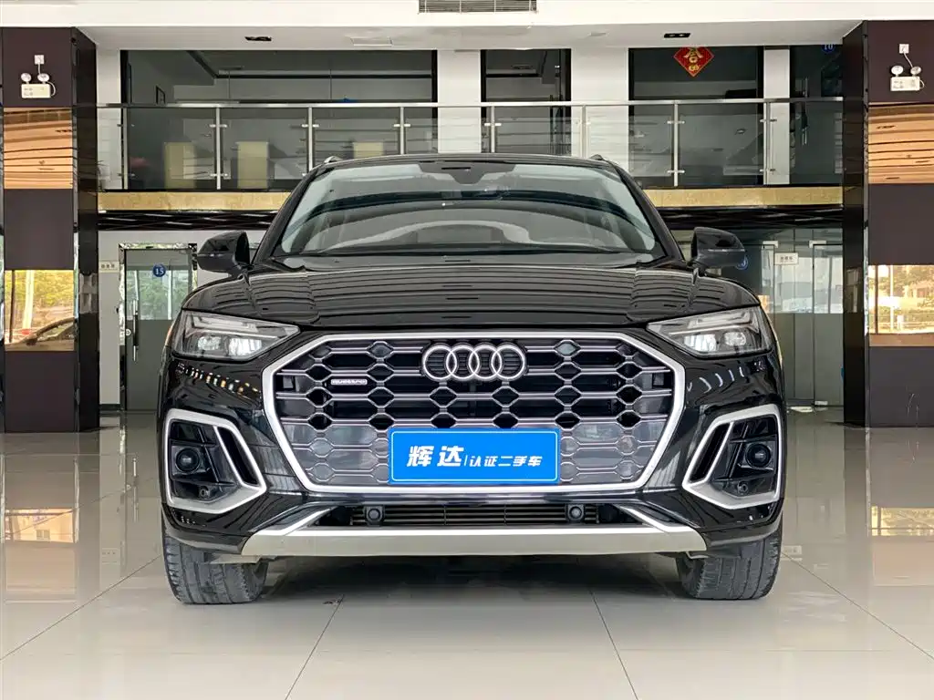 Audi Q5L 2022 Facelift 40T Luxury Dynamic фото 2