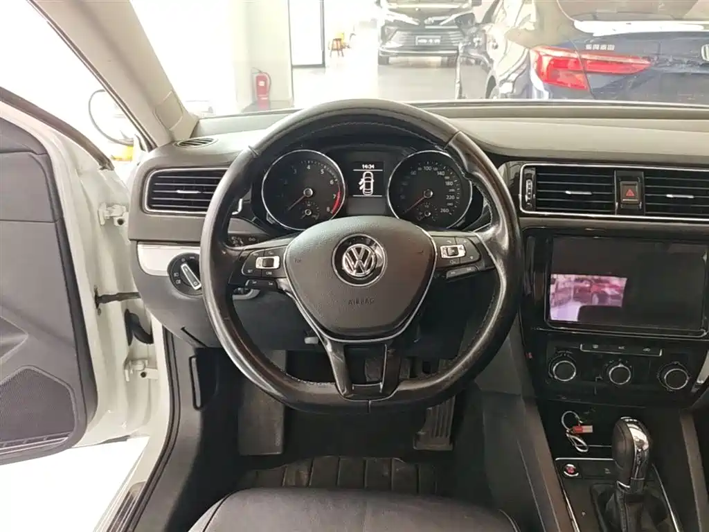 Volkswagen Sagitar 2018 280TSI DSG Comfort фото 11