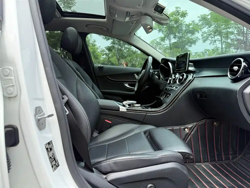 Mercedes-Benz C-Class 2018 C 180 L Fashion Sport Edition фото 9