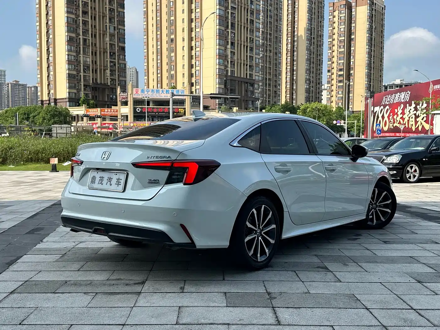 Honda Integra 2024 2023 240TURBO CVT Smart Enjoyment Edition