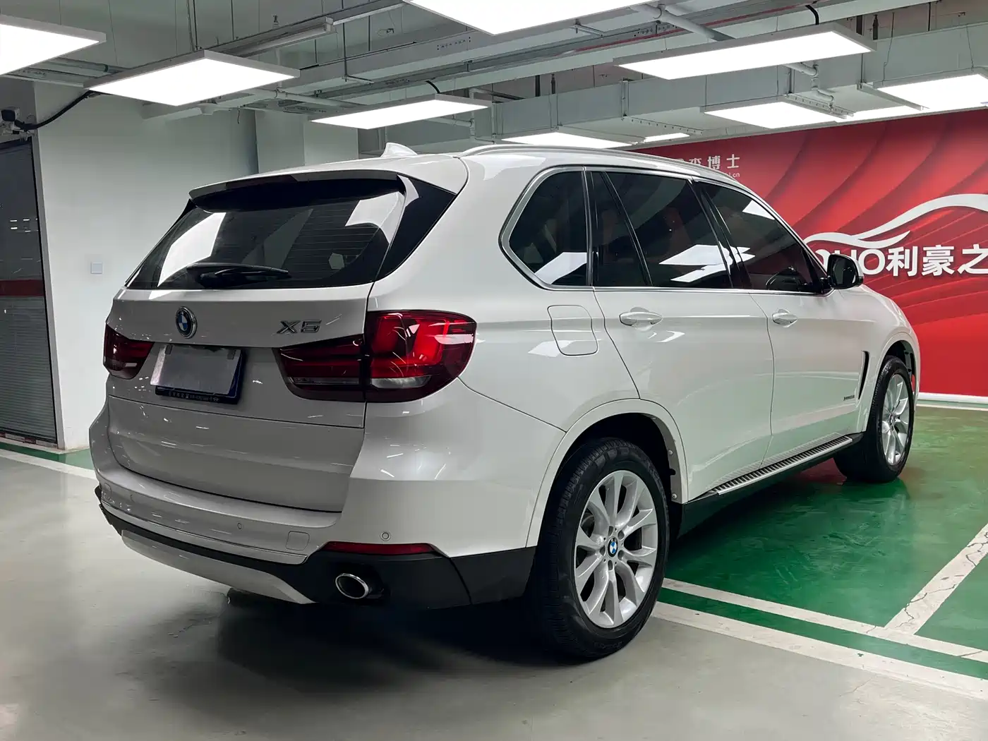 BMW X5 (Import) 2018 xDrive28i фото 5
