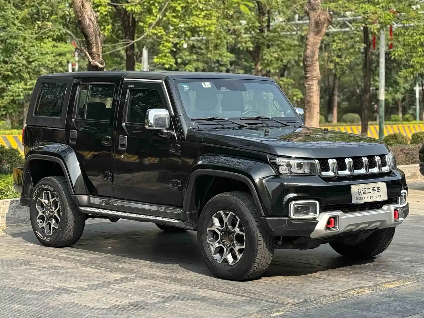 BAIC ORV Beijing Offroad BJ40 2019 PLUS 2.3T Automatic 4WD Luxury Edition China VI фото 3
