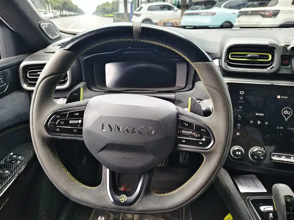 Lynk & Co 03 2019 2.0TD Auto Power Pro Version фото 5