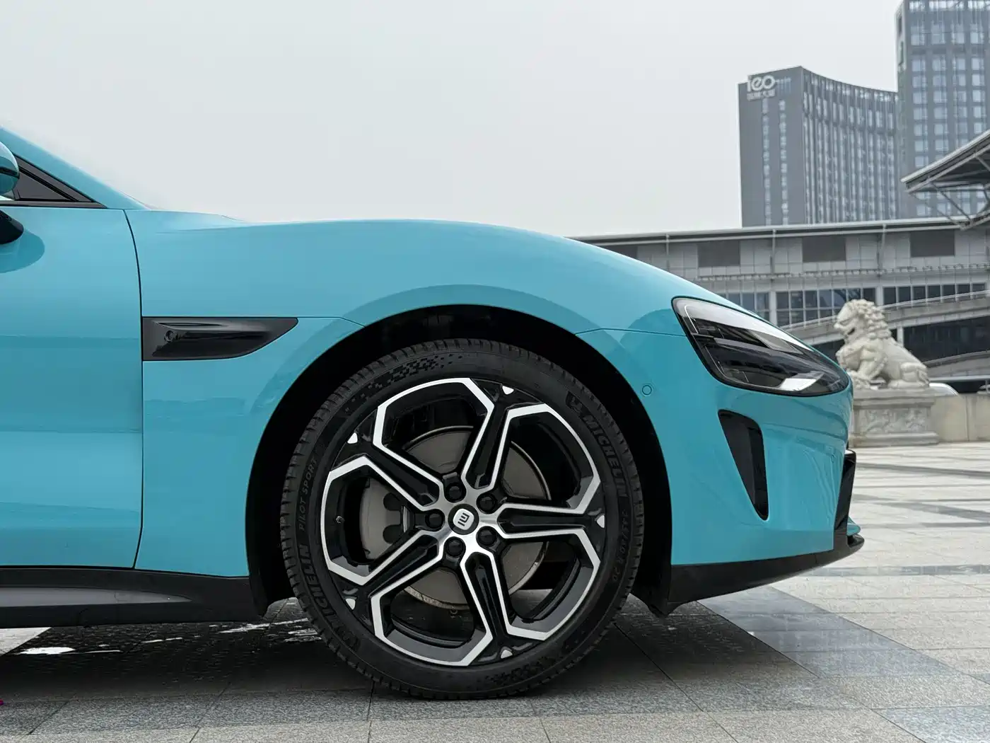 Xiaomi Auto Xiaomi SU7 2024 RWD Ultra Long Range Advanced Smart Driving Pro Edition фото 9