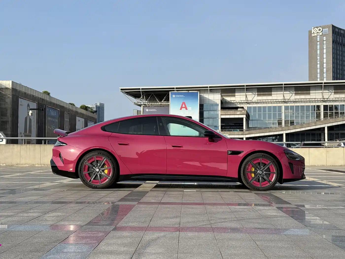 Xiaomi Auto Xiaomi SU7 2026 Rear-Wheel Drive Edition фото 4
