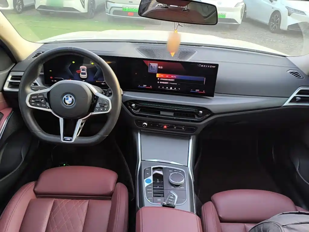 BMW i3 2025 2025 eDrive 35 L