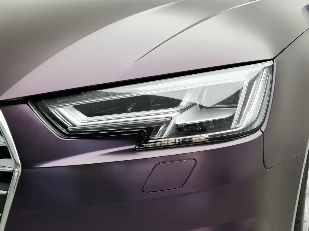 Фото 7 - Audi A4L