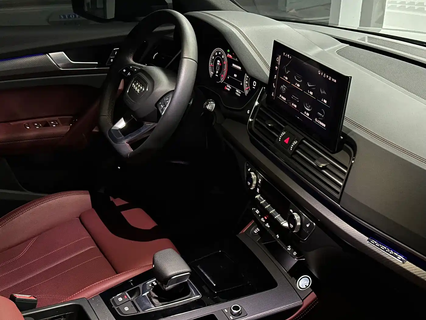 Audi Q5L 2025 40 TFSI Luxury Dynamic фото 24