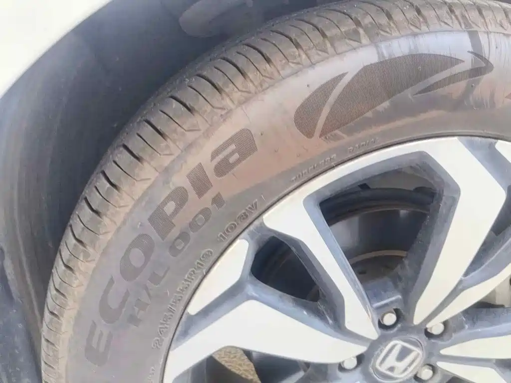 Фото 7 - Honda UR-V