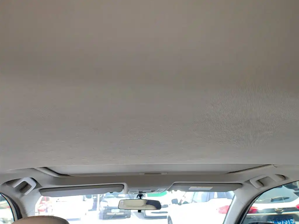 Toyota RAV4 Rongfang 2013 2.0L CVT 4WD Pioneer фото 18