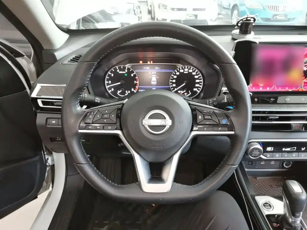Photo 11 - Nissan Teana