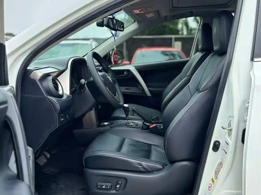 Toyota RAV4 Rongfang 2013 2.5L Auto 4WD Elite фото 5