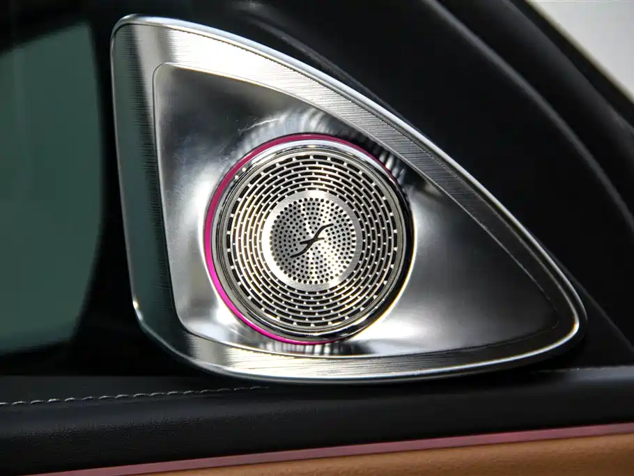 Mercedes-Benz E-Class 2025 E 300 L Luxury фото 23