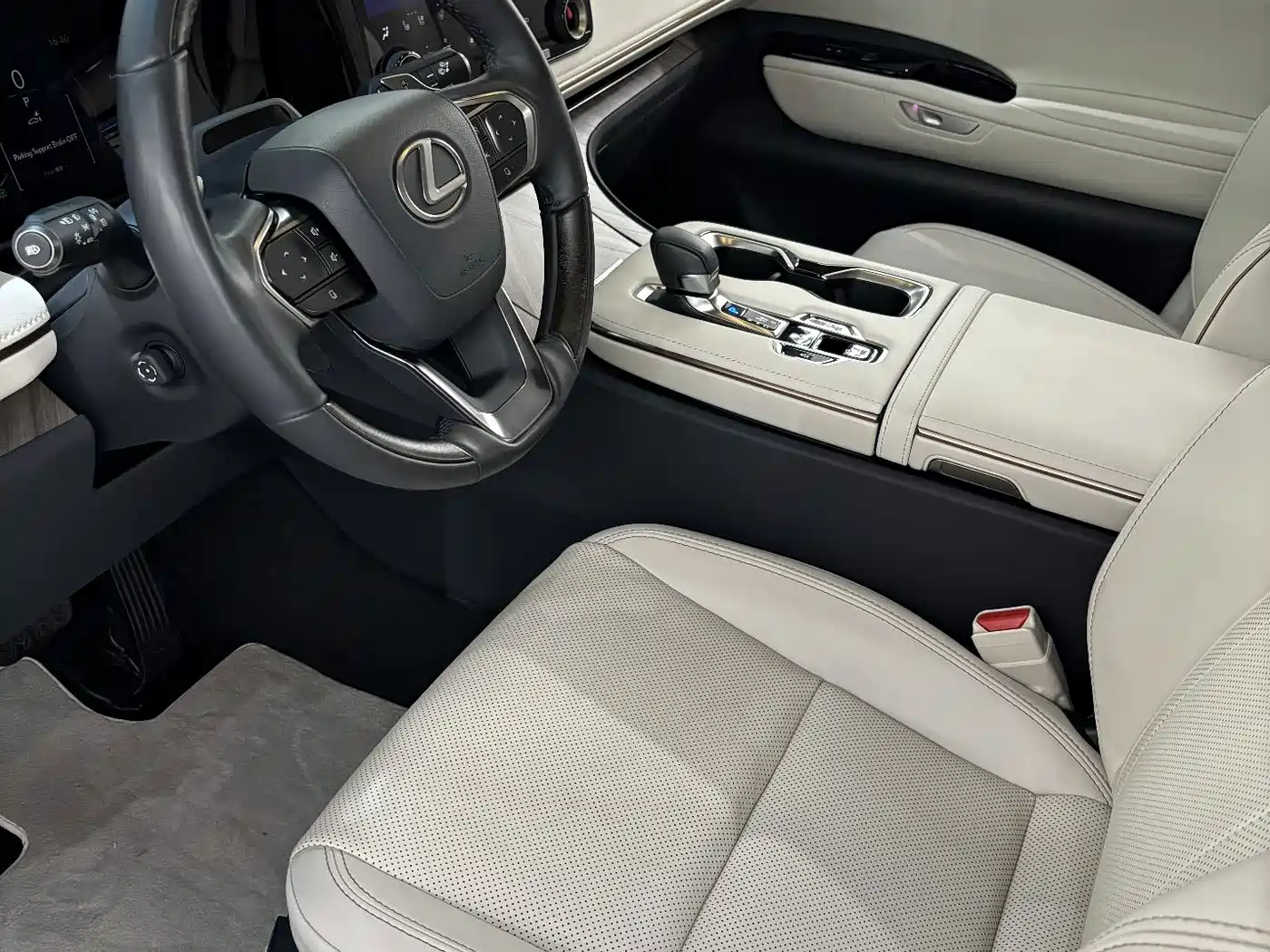 Lexus LM 2025 2023 350h 7-Seater Elegance Edition