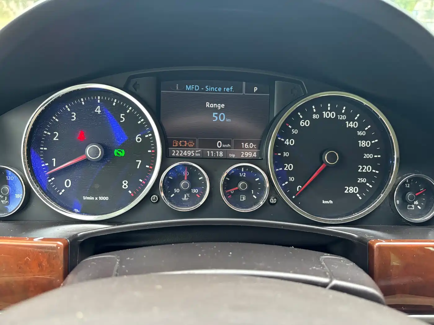 Volkswagen Touareg 2007 3.6L Luxury фото 16
