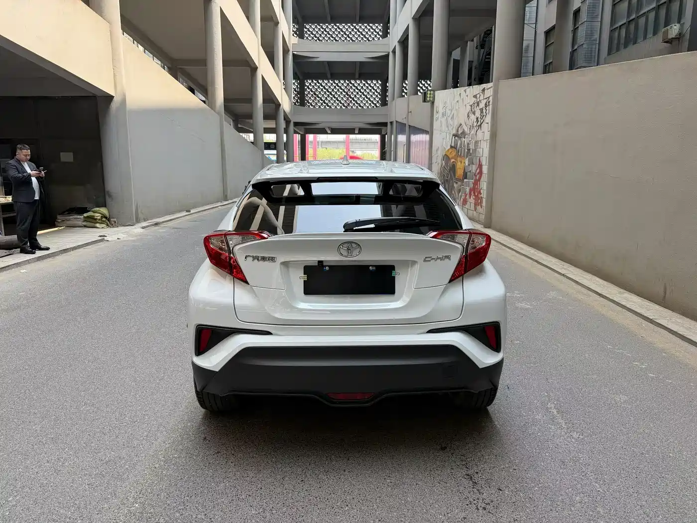 TOYOTA C-HR