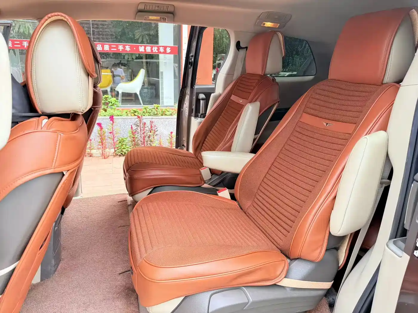 Buick GL8 2011 2011 2.4L LT Luxury Business Executive