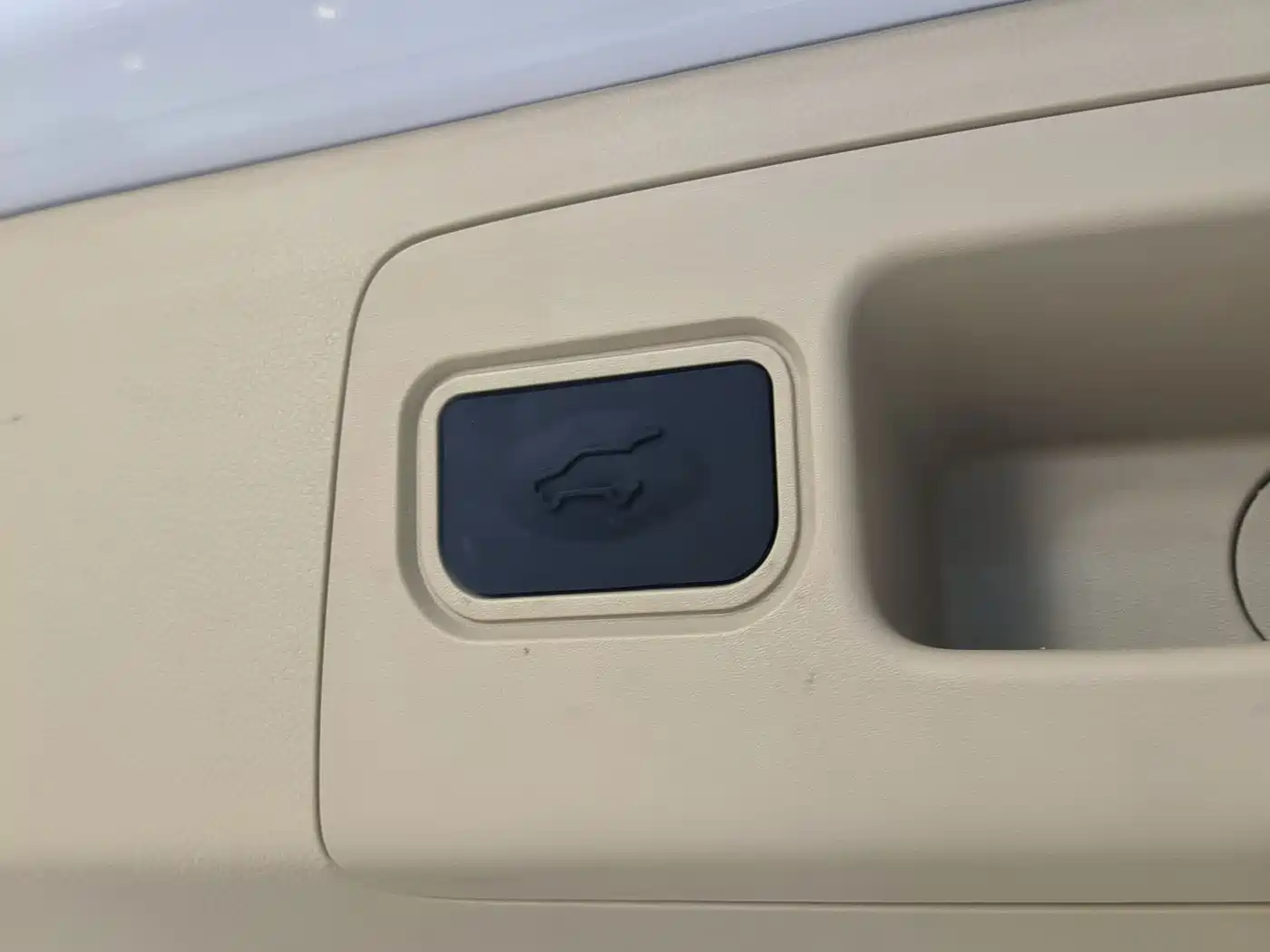 Buick GL8 2023 ES Landmaster Exclusive фото 10