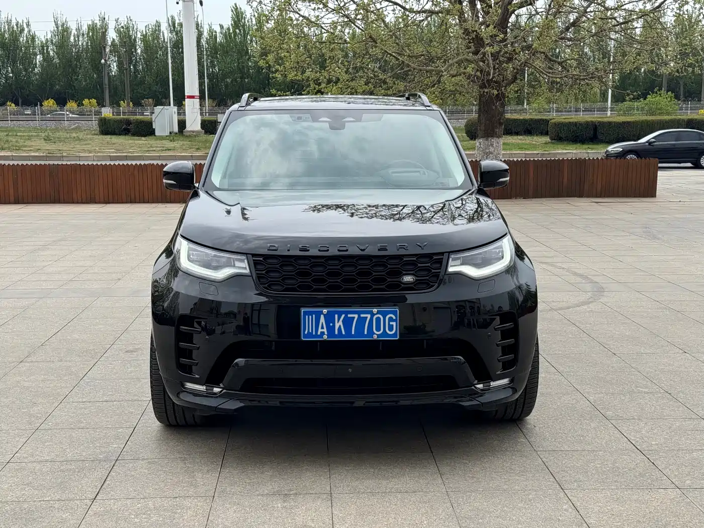 Land Rover Discovery 2024 Model 360PS Dynamic HSE фото 2