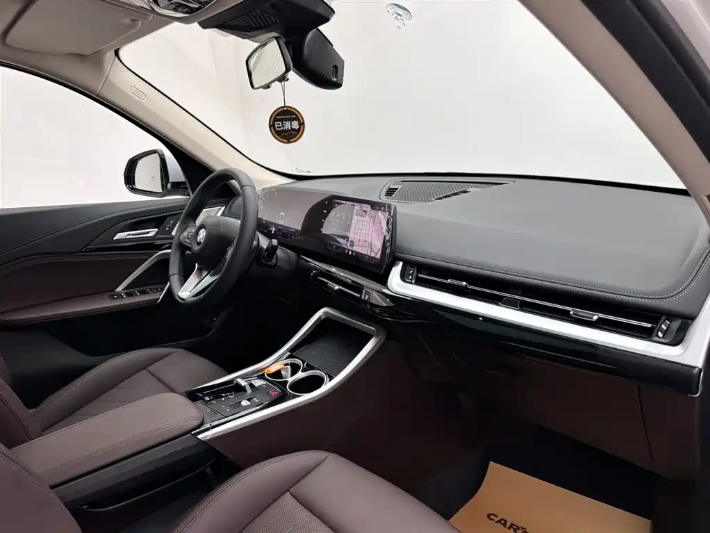 BMW X1 2024 sDrive25Li X Design Package фото 11