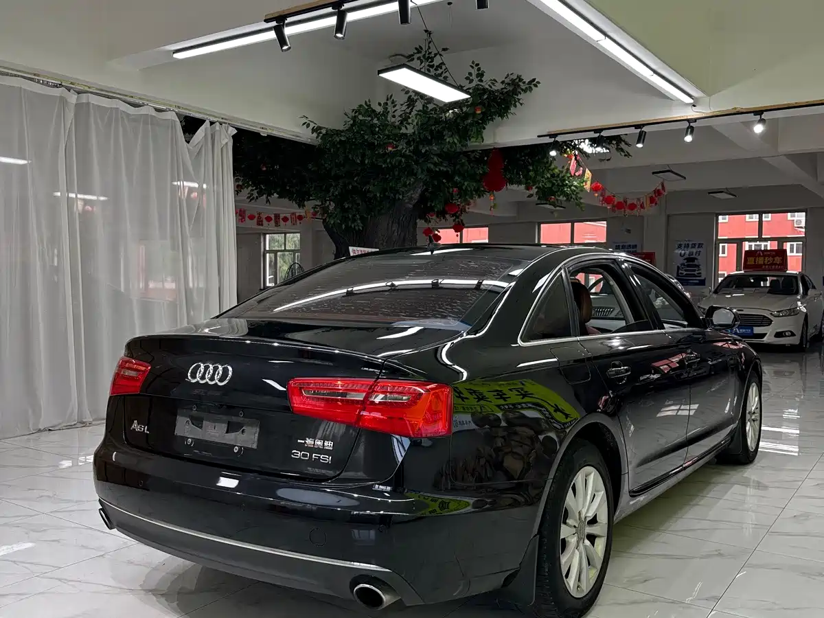 Audi A6L 2014 2014 30 FSI Technology
