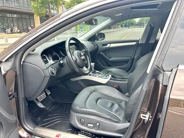 Audi A5 (Import) 2016 Facelift Sportback 45 TFSI Comfort — фото 4