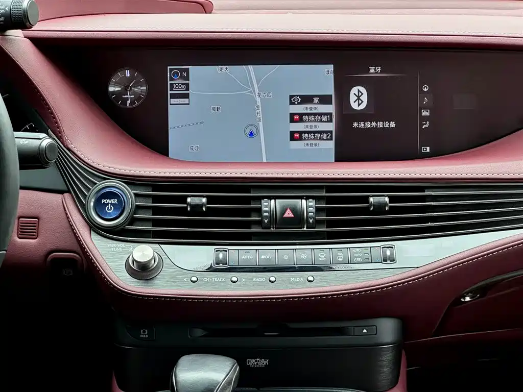 Lexus LS 2018 500h Executive Edition China VI фото 25