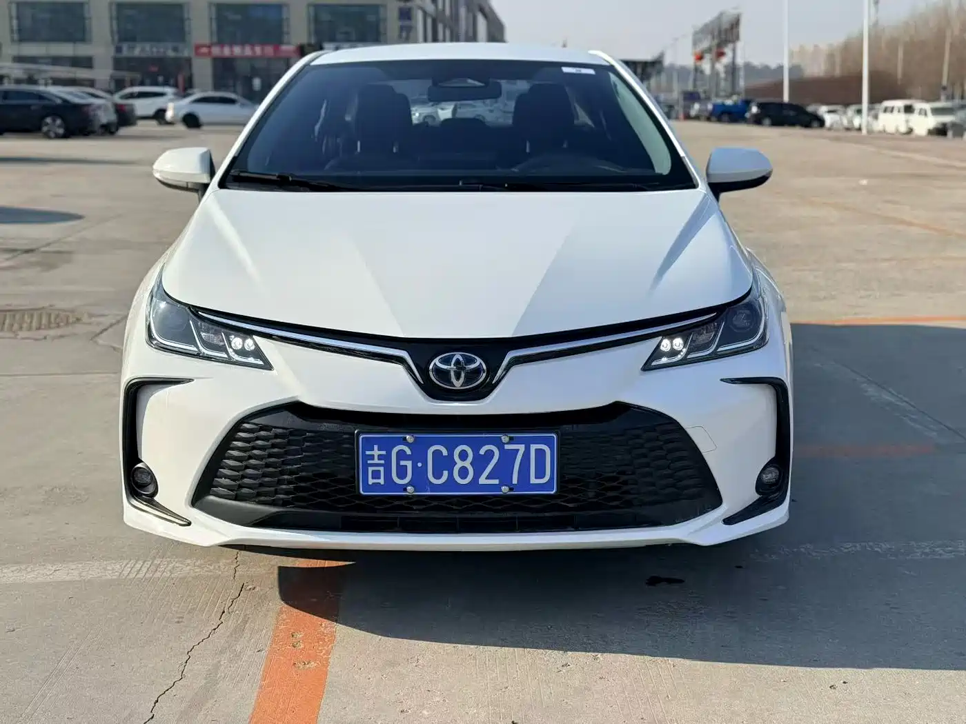 Toyota Corolla 2023 1.8L Smart Hybrid Dual Engine Pioneer Edition фото 2