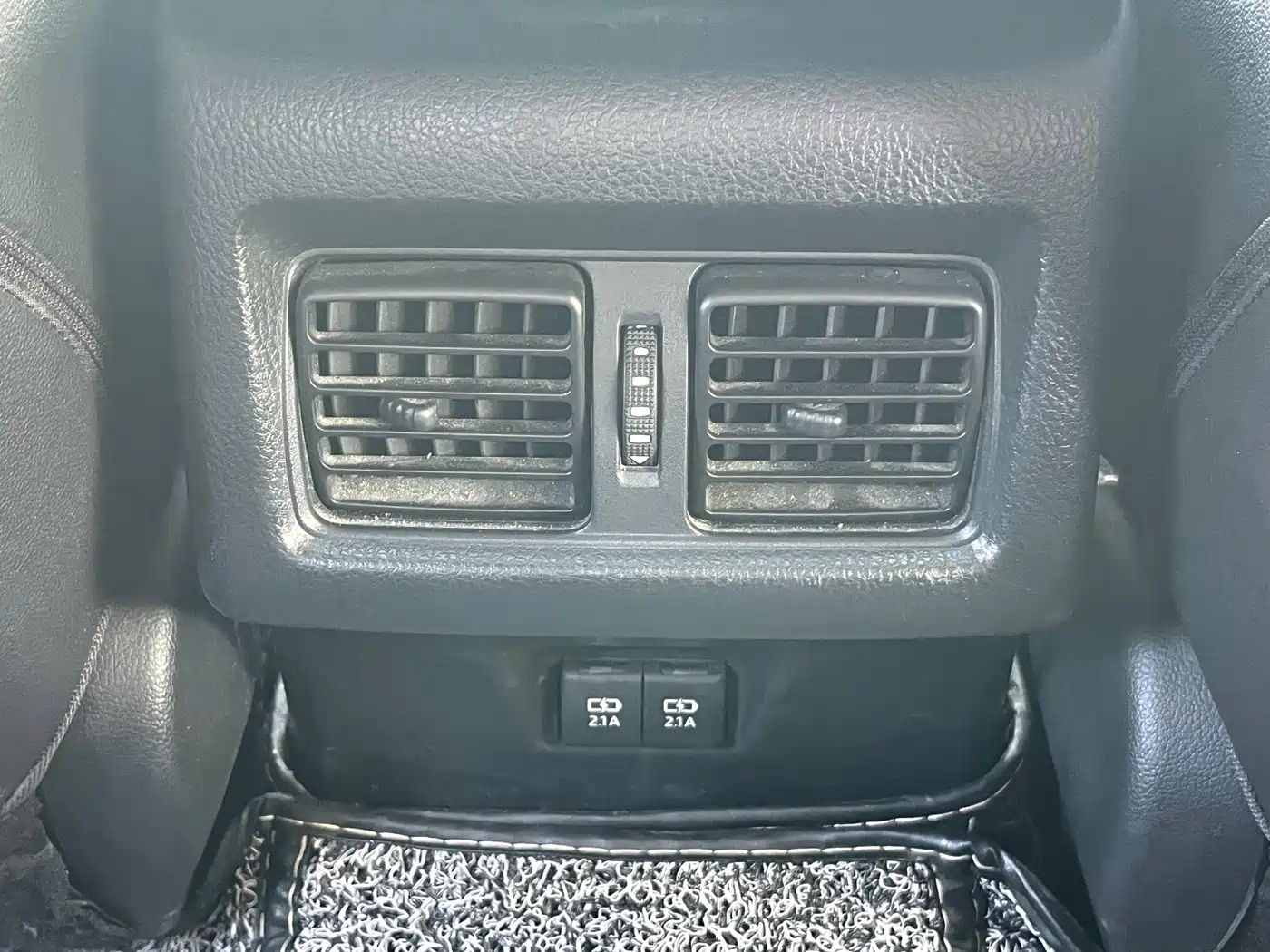 Toyota Camry 2019 2.0G Luxury (China V) фото 15