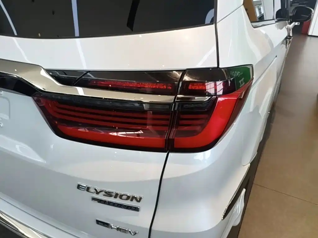 Honda Elysion 2024 2024 2.0L e:HEV Luxury Edition