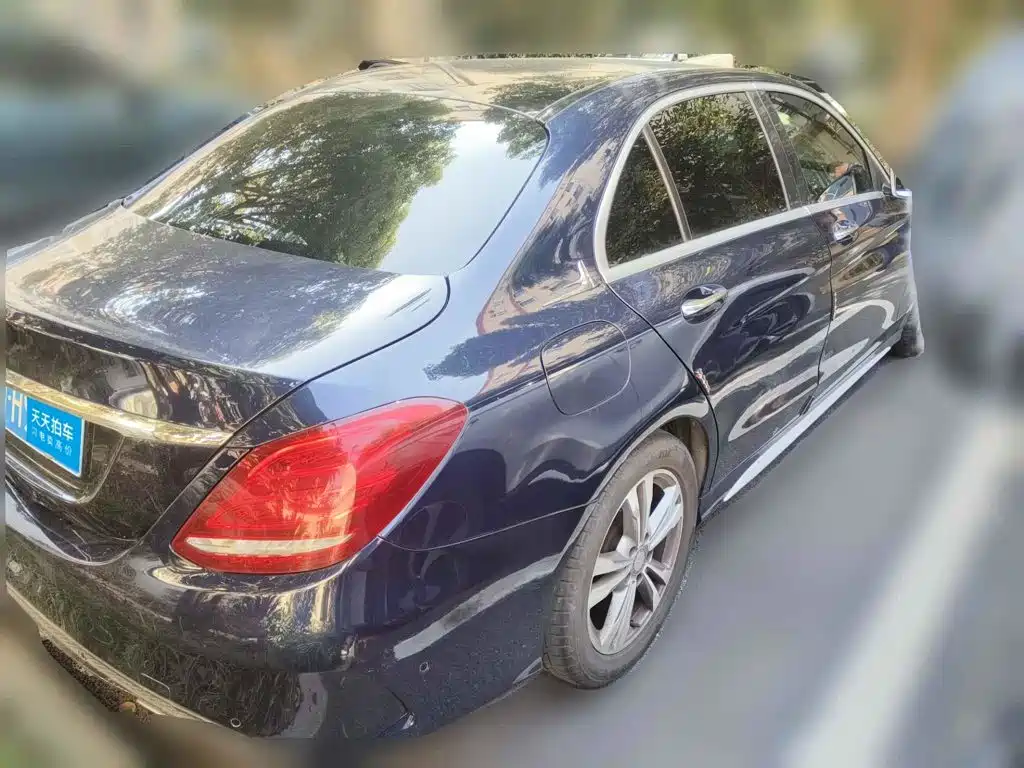 Фото 2 - Mercedes-Benz C-Class