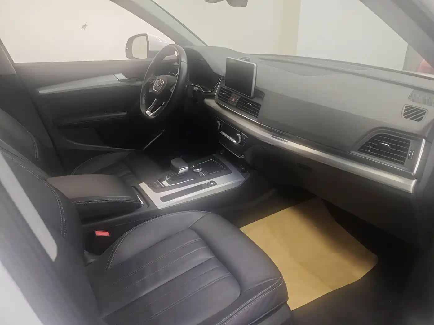 Audi Q5L 2020 Facelift 40 TFSI Honor Fashion фото 9