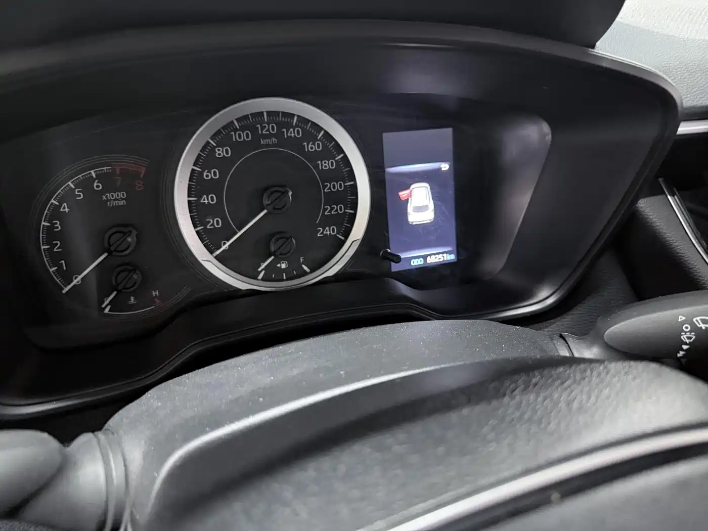 Toyota Frontlander 2023 2.0L CVT Sport Edition фото 9