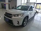 Photo 1 - Toyota Highlander